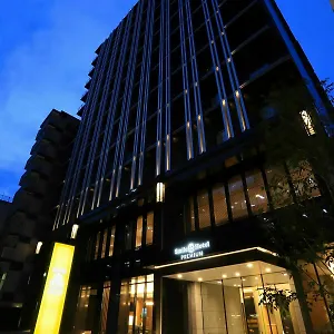 大阪本町微笑尊贵酒店 酒店